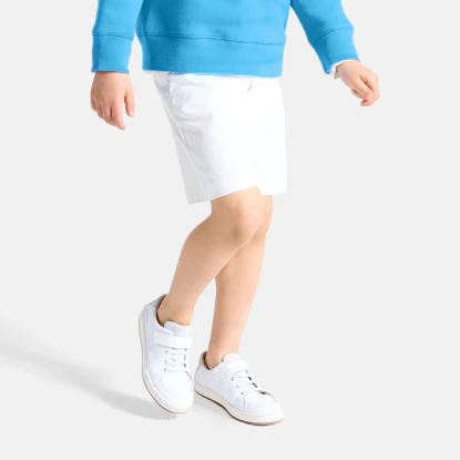 Tennis enfant en cuir lisse