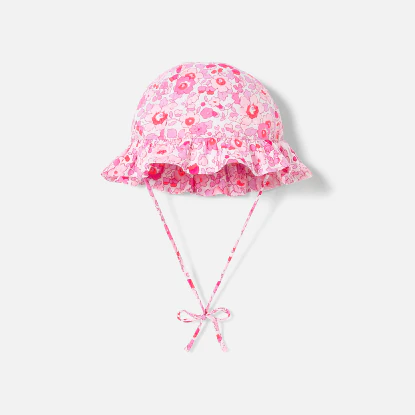 Chapeau bébé fille en tissu Liberty 